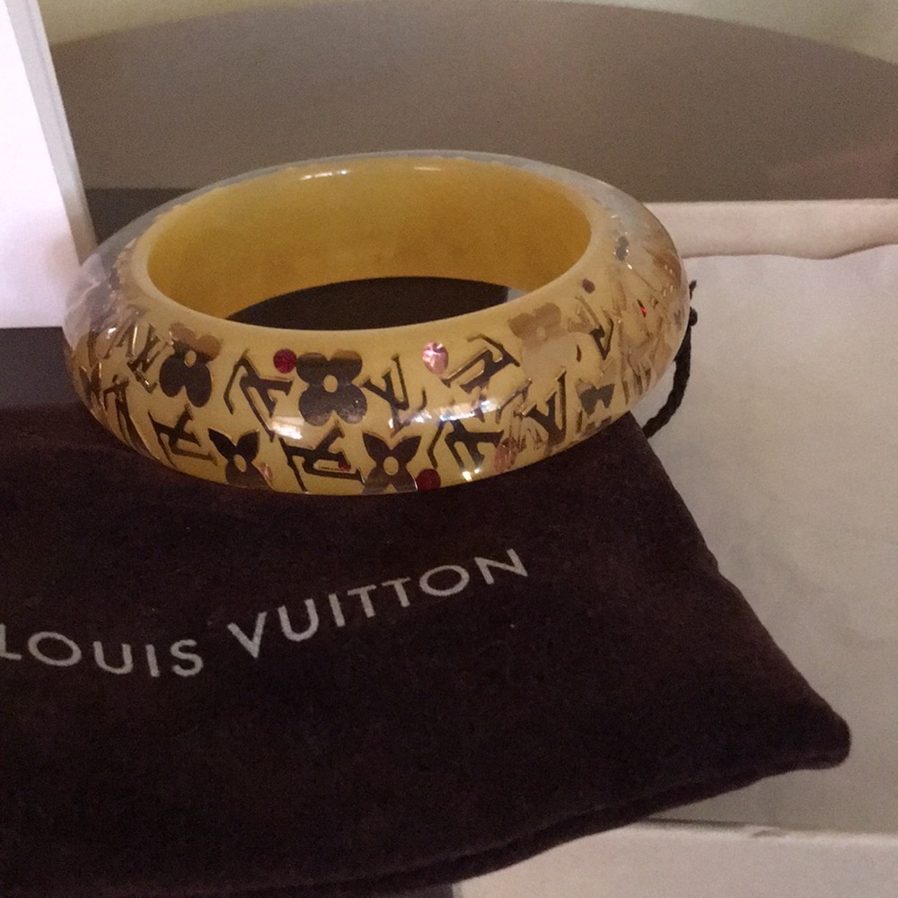 Large LV Inclusion LOUIS VUITTON bracelet 💛
